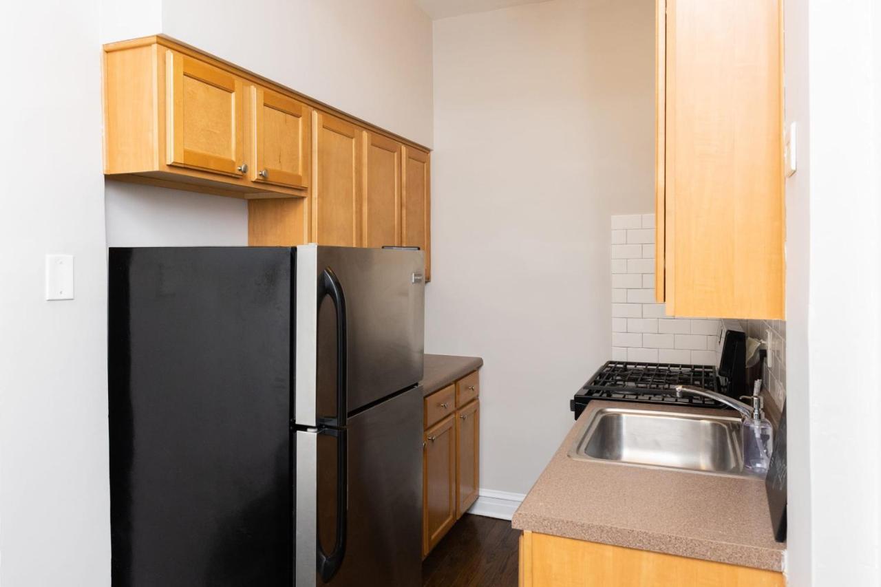 דירות שיקגו Frontdesk Open Studio Apt Near Promontory Point מראה חיצוני תמונה